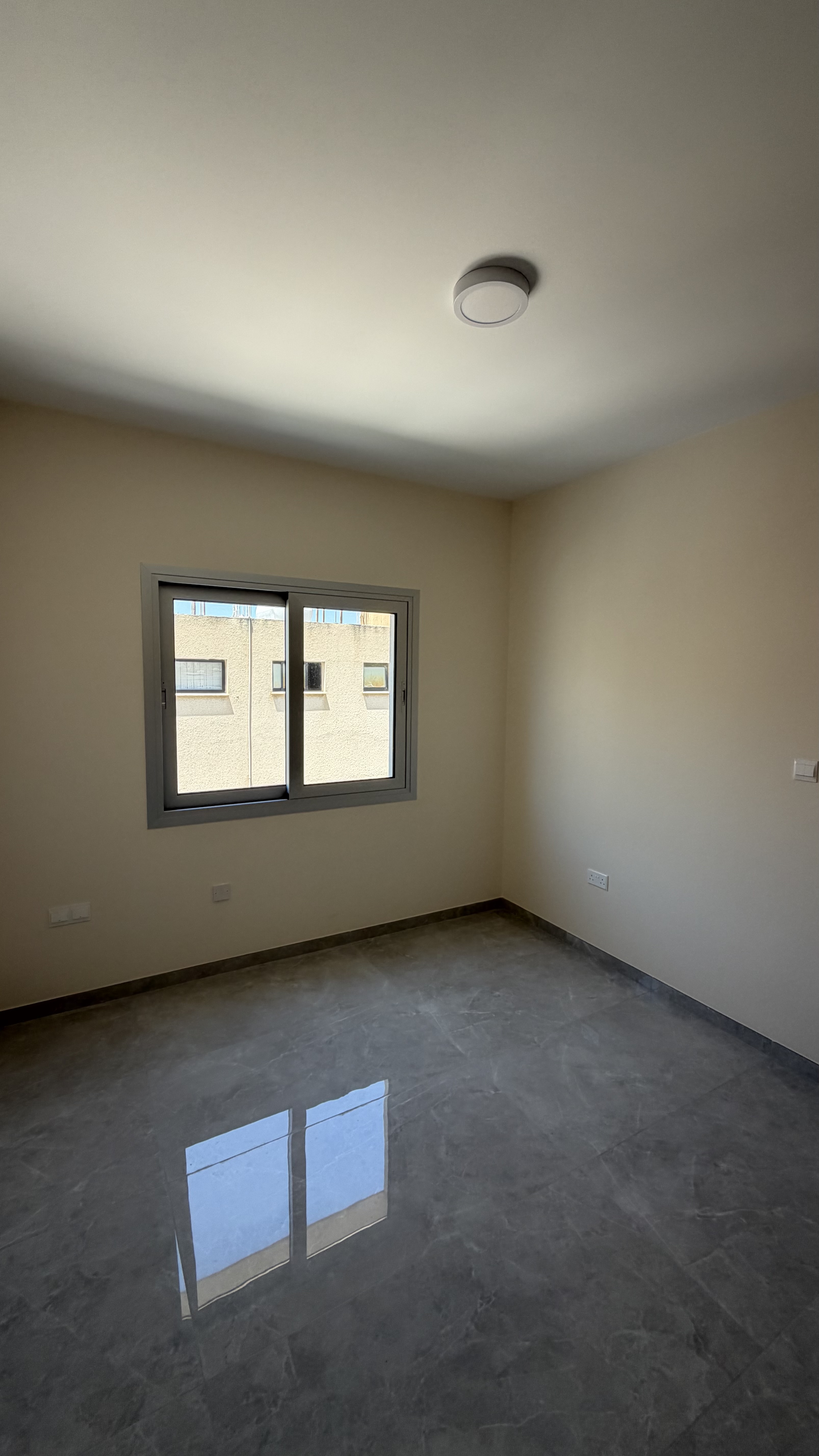 Modern new flat in Limassol photo 4