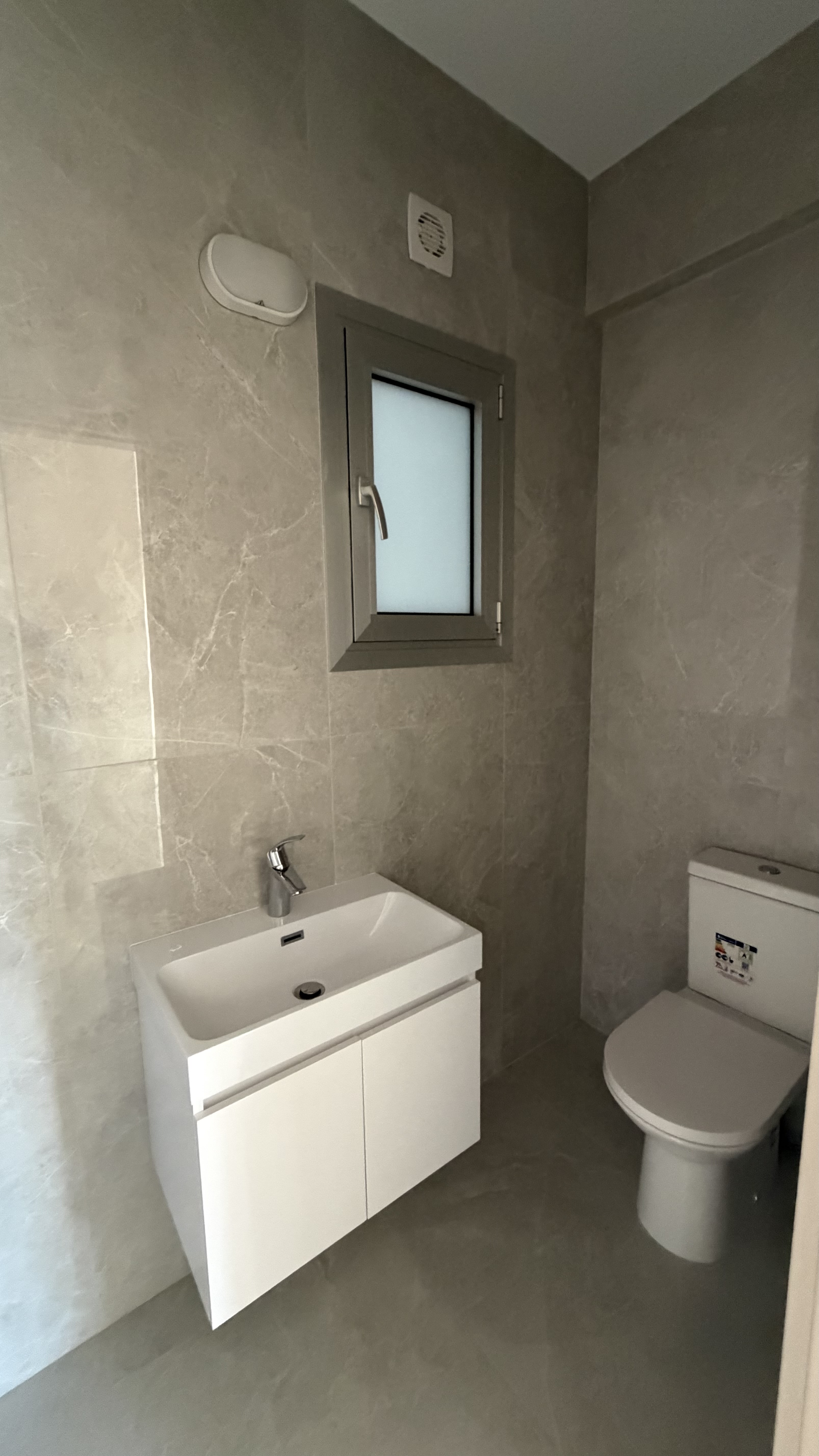 Modern new flat in Limassol photo 6